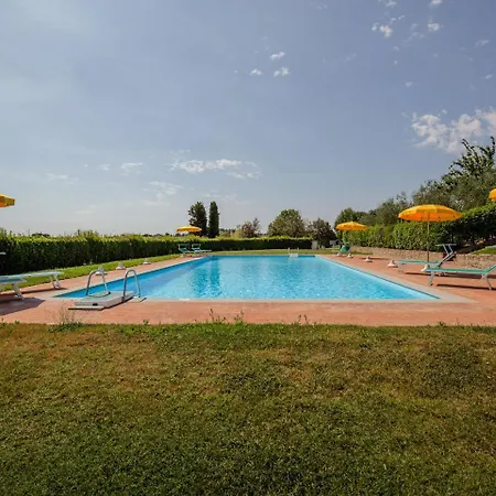 Spacious At Lombriciano Tuscany With Pool